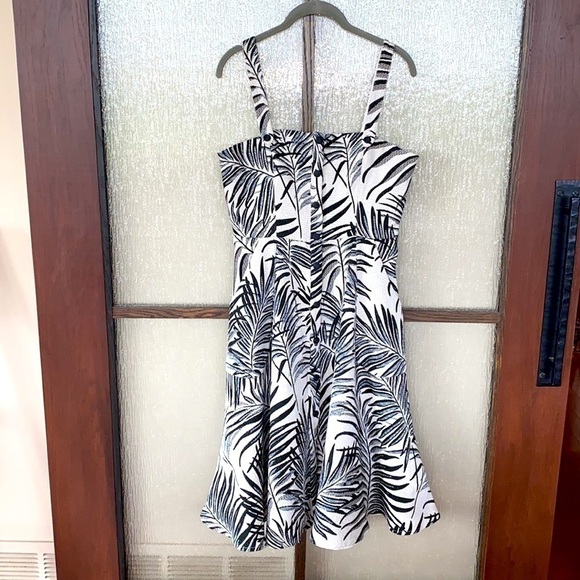 Hutch Aidy dress in size 6 NWT - Picture 5 of 11